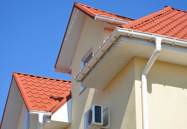 Cost of Fascia Cleaning in Irvine