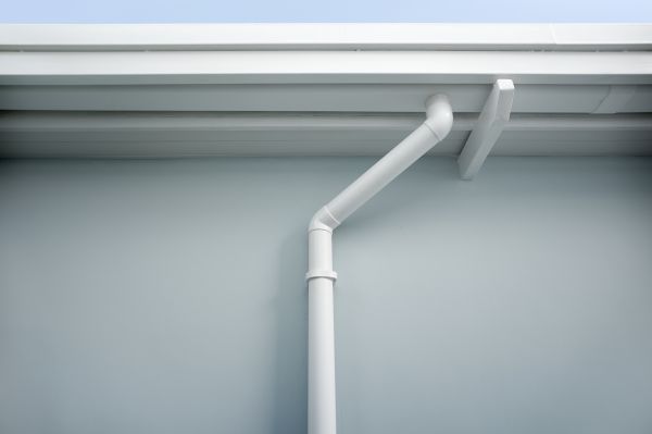 Downspout Jetting in Irvine