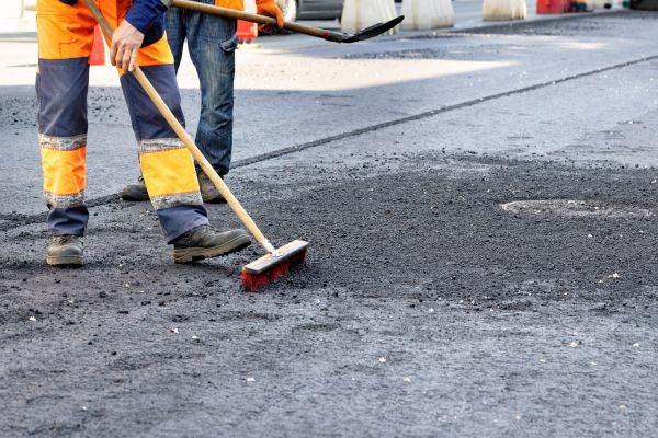 Asphalt Dirt Removal in Irvine