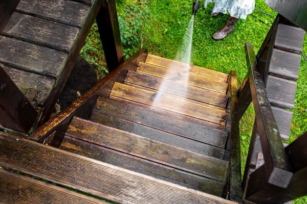 Wood Power Washing in Irvine