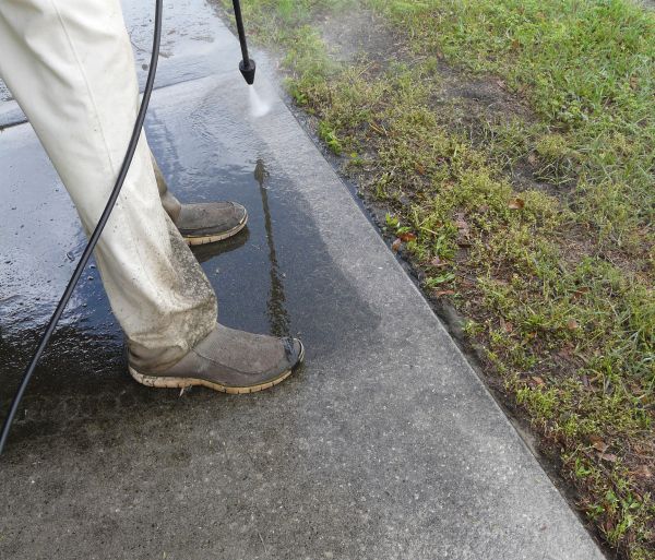 Concrete Slab Powerwashing in Irvine